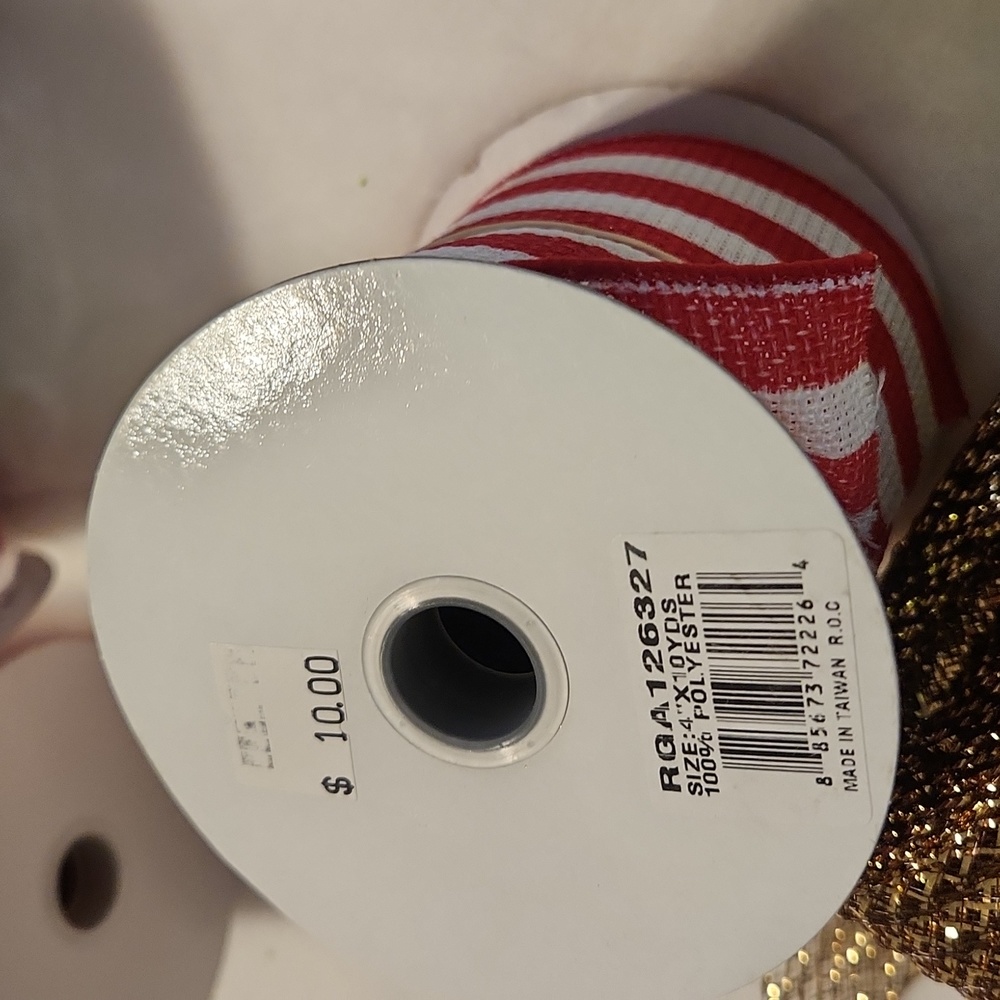 Christmas Ribbons - Picture 9 of 17